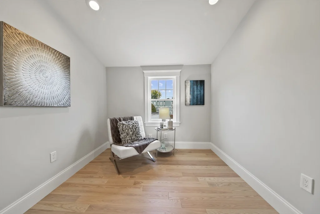 4 bed, 2 bath apartment for rent at 80 Massachusetts Ave Unit 80, Arlington — photo 37 of 41