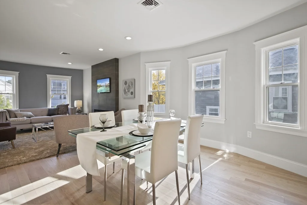 4 bed, 2 bath apartment for rent at 80 Massachusetts Ave Unit 80, Arlington — photo 16 of 41