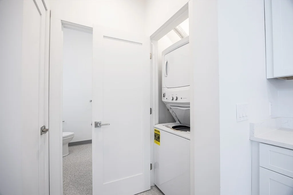 Studio bed, 1 bath apartment for rent at 80 Middlesex St Unit 104, Lowell — photo 13 of 21