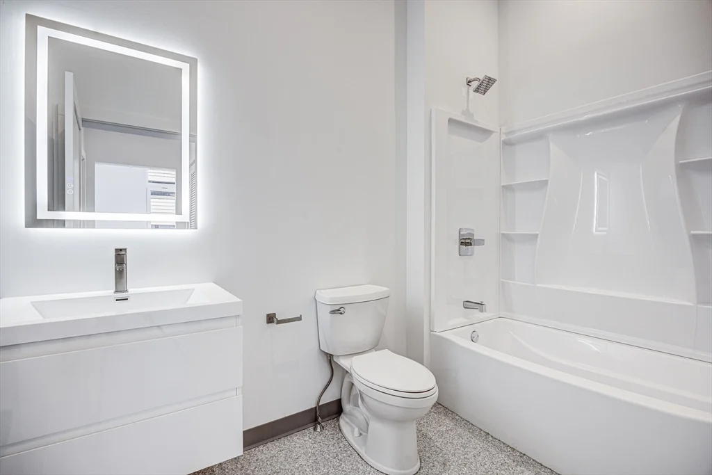 1 bed, 1 bath apartment for rent at 80 Middlesex St Unit 304, Lowell — photo 15 of 22