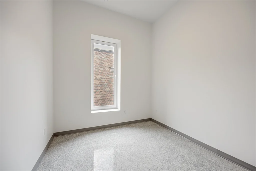 2 bed, 2 bath apartment for rent at 80 Middlesex St Unit 306, Lowell — photo 11 of 24