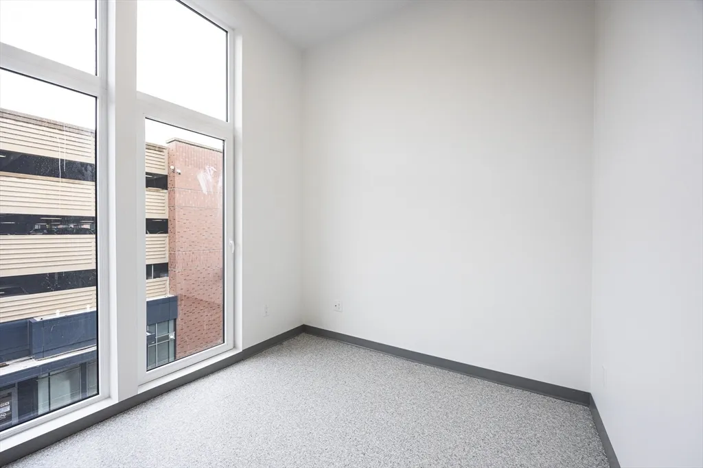 Studio bed, 1 bath apartment for rent at 80 Middlesex St Unit 309, Lowell — photo 11 of 21