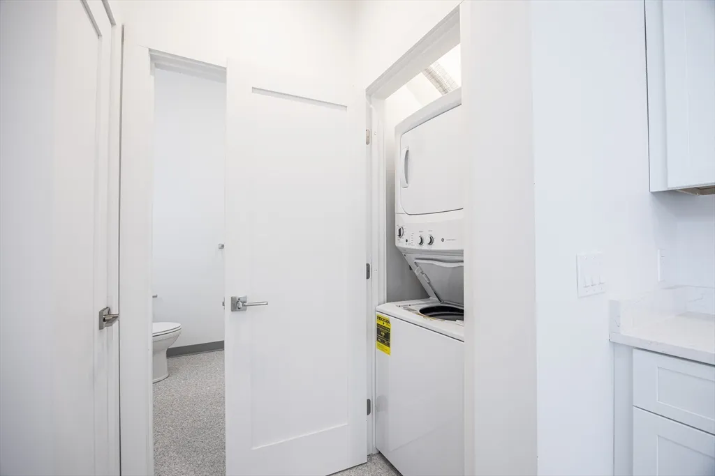 Studio bed, 1 bath apartment for rent at 80 Middlesex St Unit 309, Lowell — photo 13 of 21