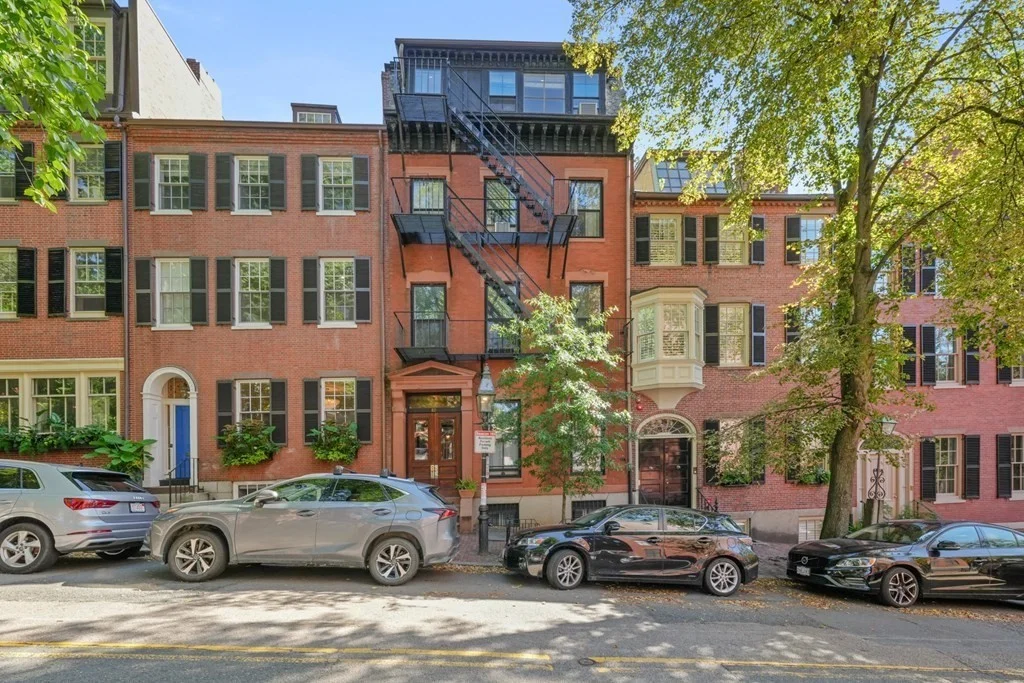 2 bed, 1 bath apartment for rent at 80 Mt Vernon St Unit 8, Beacon Hill — photo 22 of 26