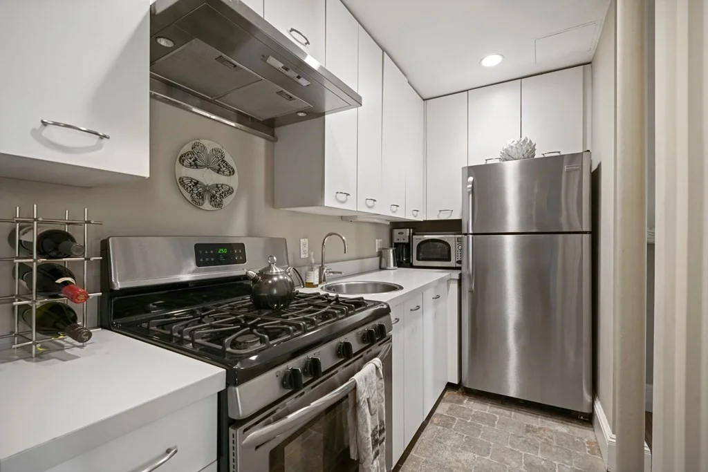 2 bed, 1 bath apartment for rent at 80 Mt Vernon St Unit 8, Beacon Hill — photo 15 of 26