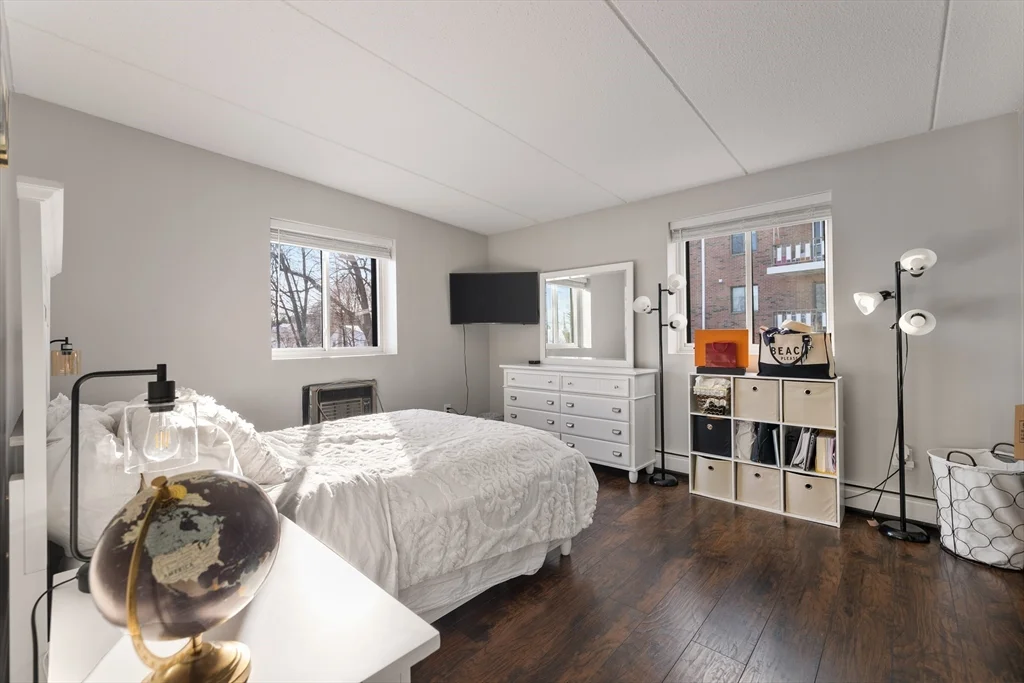 2 bed, 1 bath apartment for rent at 80 N Warren St Unit 24, Woburn — photo 7 of 19