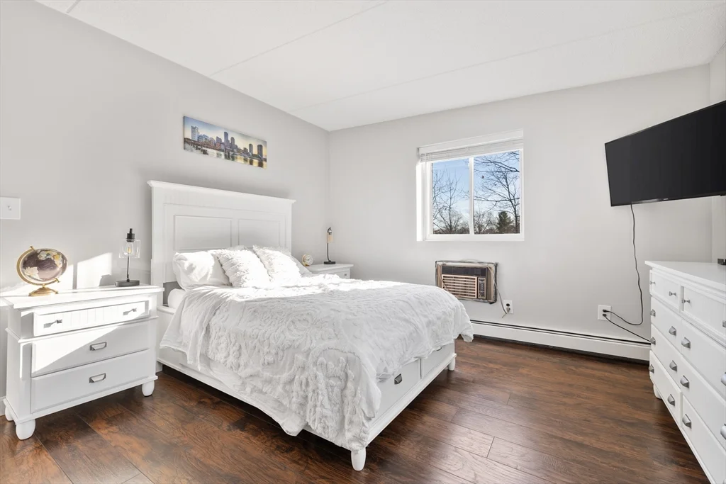 2 bed, 1 bath apartment for rent at 80 N Warren St Unit 2D, Woburn — photo 9 of 19