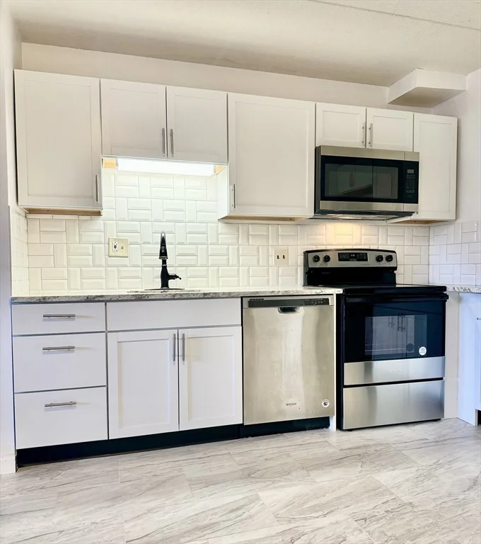 2 bed, 1 bath apartment for rent at 80 N Warren St Unit 7, Woburn — photo 5 of 20