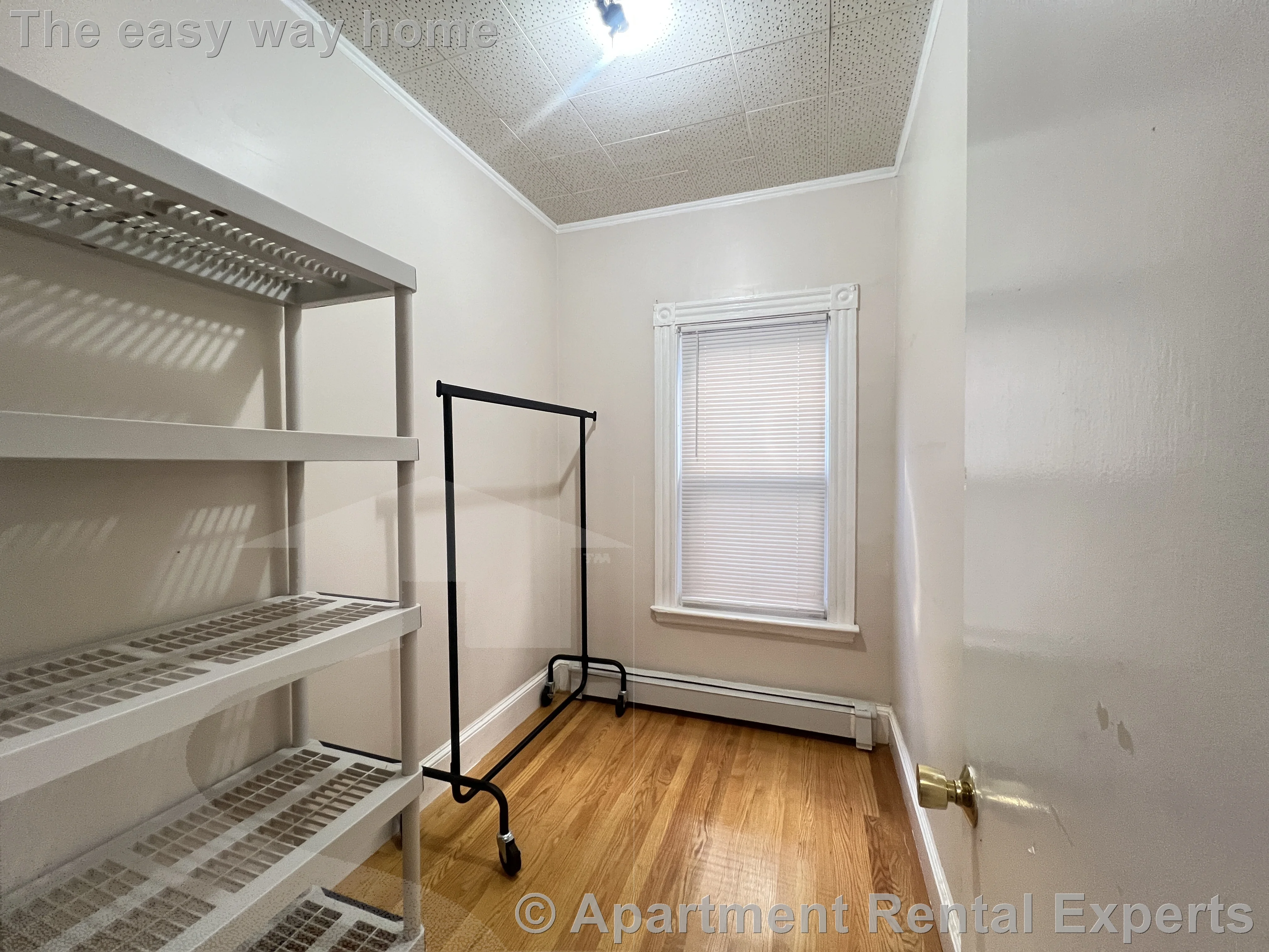 3 bed, 1 bath apartment for rent at 80 Newbury St Unit 1, Davis Square — photo 6 of 19