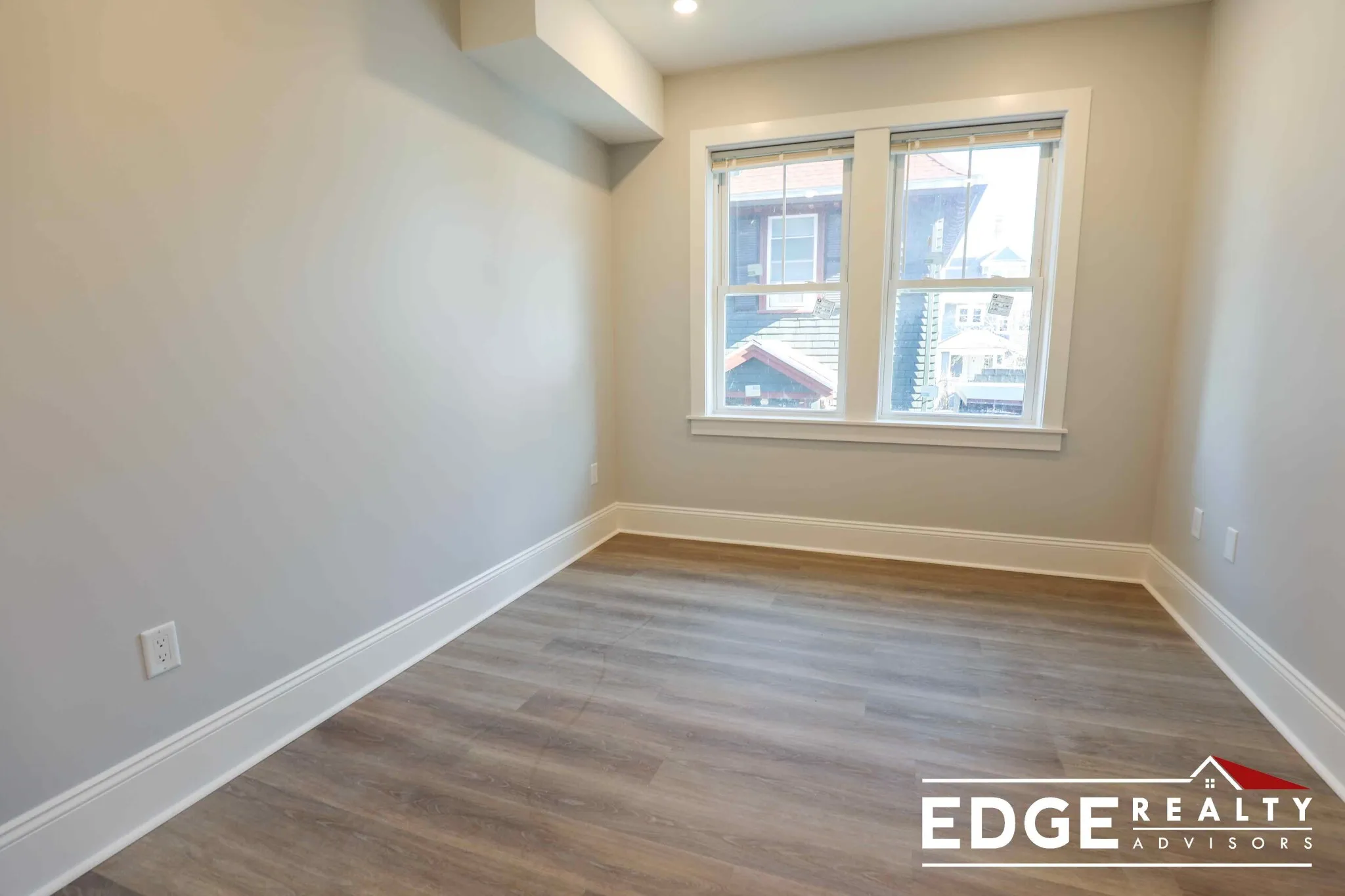 4 bed, 3 bath apartment for rent at 80 North Beacon St Unit 4, Allston — photo 4 of 12