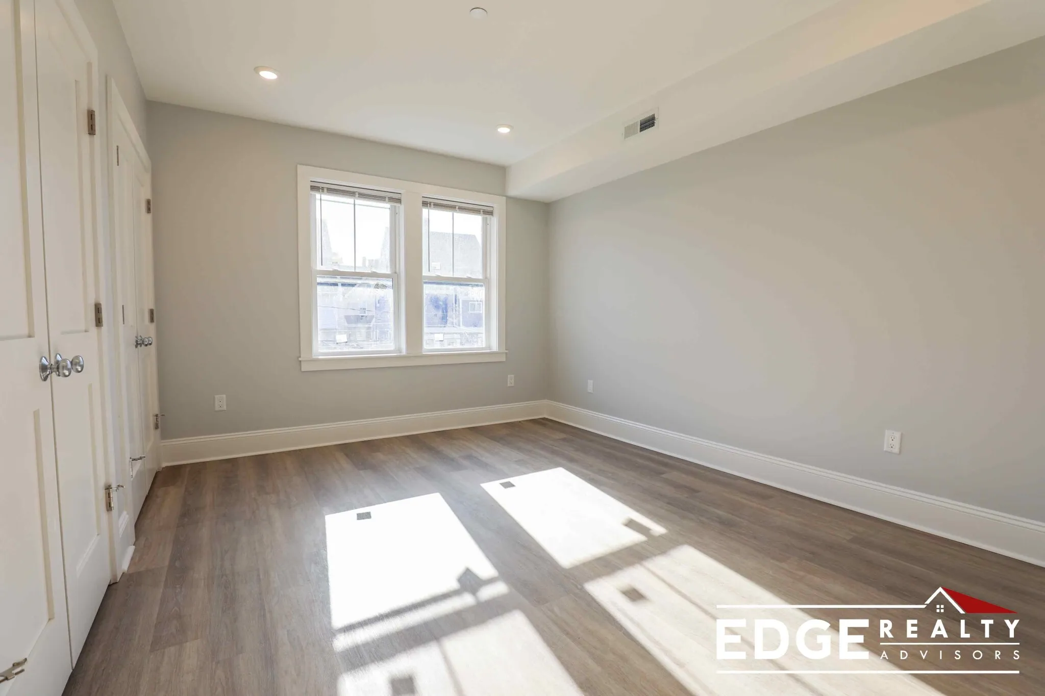 4 bed, 3 bath apartment for rent at 80 North Beacon St Unit 4, Allston — photo 7 of 12