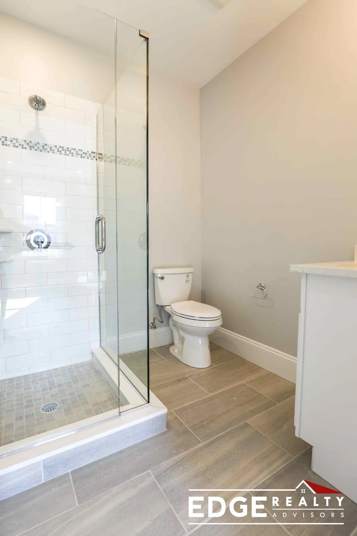 4 bed, 3 bath apartment for rent at 80 North Beacon St Unit 6, Allston — photo 11 of 13