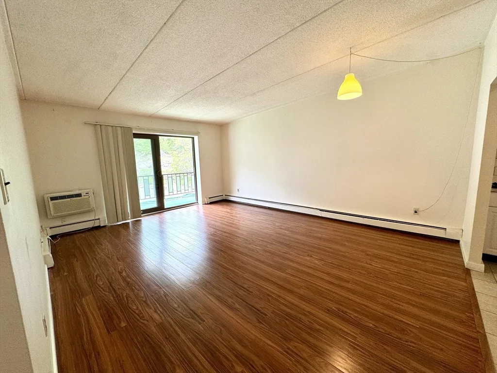 1 bed, 1 bath apartment for rent at 80 North Warren Unit 20, Woburn — photo 26 of 39