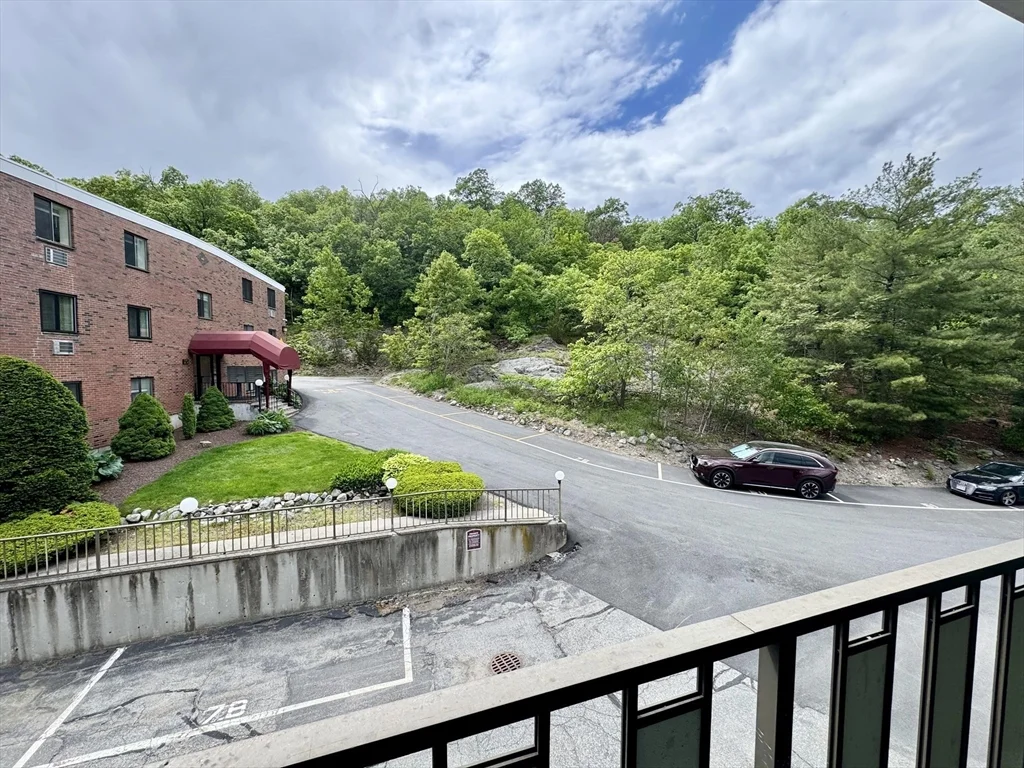 1 bed, 1 bath apartment for rent at 80 North Warren Unit 20, Woburn — photo 36 of 39