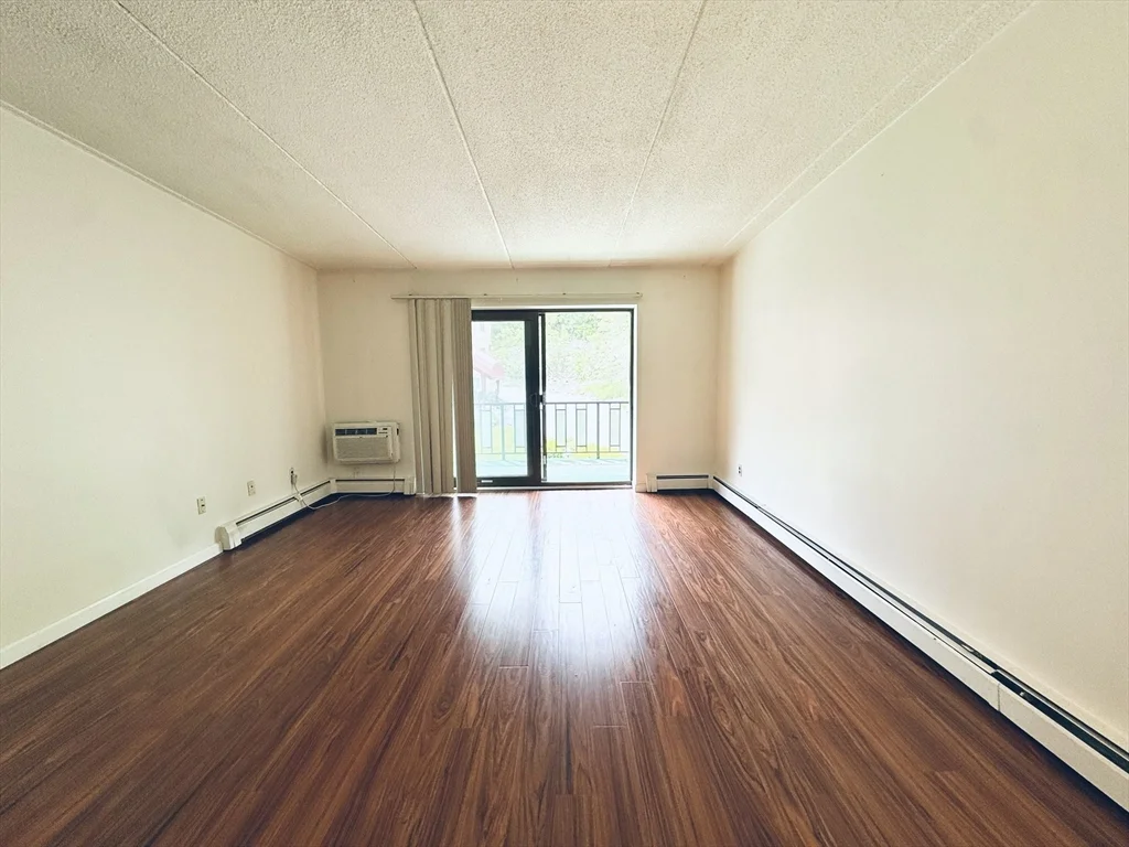 1 bed, 1 bath apartment for rent at 80 North Warren Unit 20, Woburn — photo 31 of 39