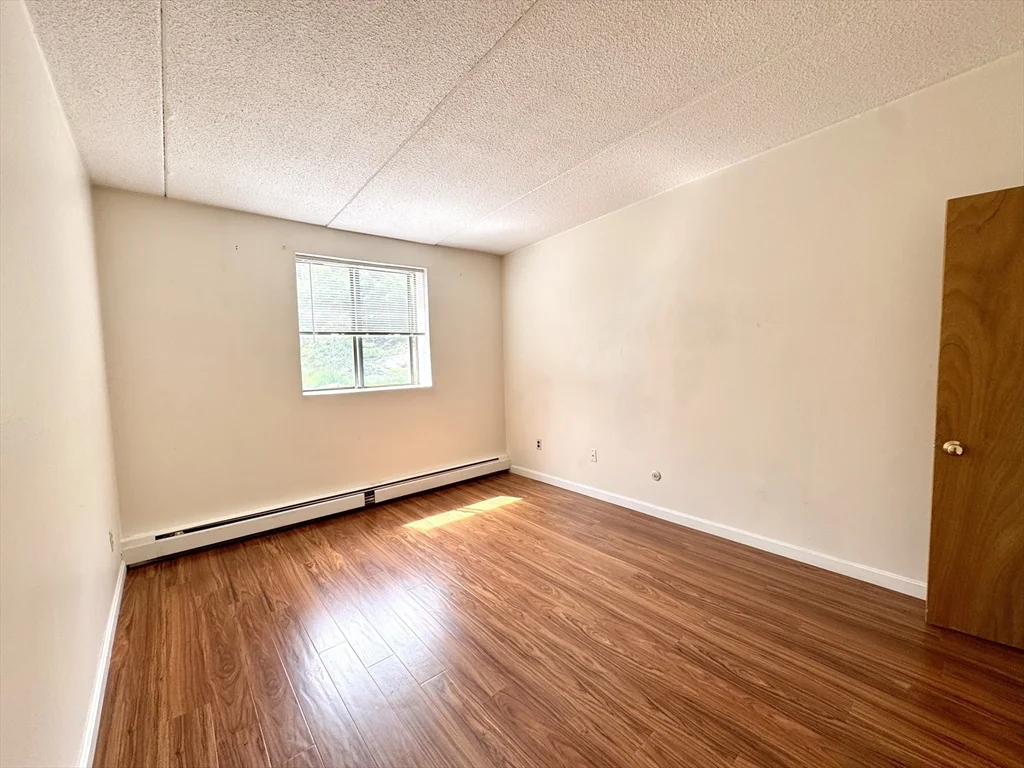 1 bed, 1 bath apartment for rent at 80 North Warren Unit 20, Woburn — photo 19 of 39