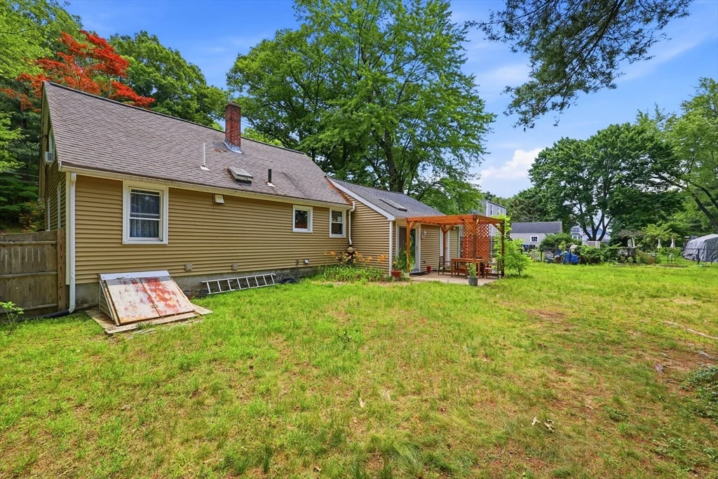 3 bed, 1 bath apartment for rent at 80 Old Mill Rd Unit 0, Shrewsbury — photo 29 of 36