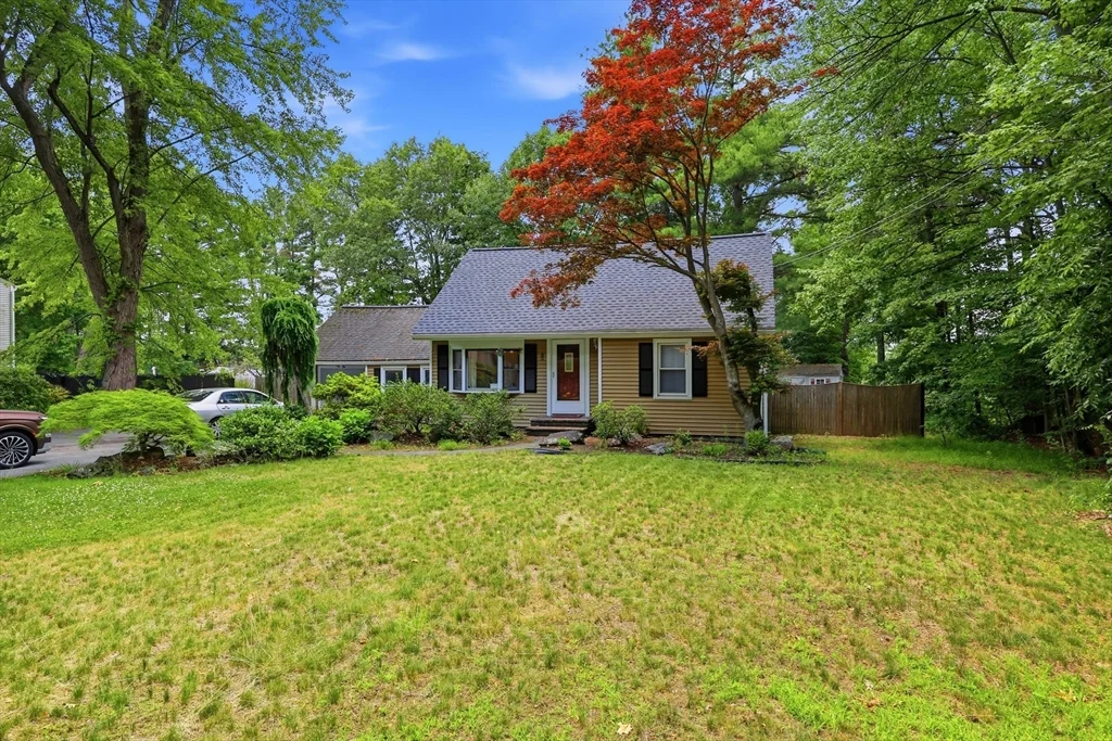 3 bed, 1 bath apartment for rent at 80 Old Mill Rd Unit 0, Shrewsbury — photo 1 of 36