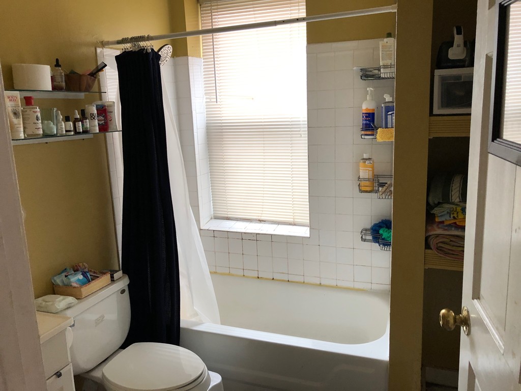 1 bed, 1 bath apartment for rent at 80 Orleans St Unit 1, East Boston — photo 8 of 14
