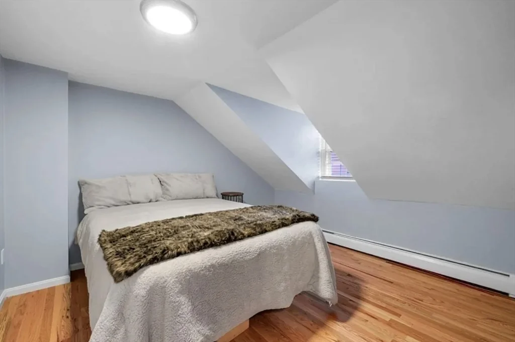 3 bed, 1 bath apartment for rent at 80 Park St Unit A, Chelsea — photo 5 of 11