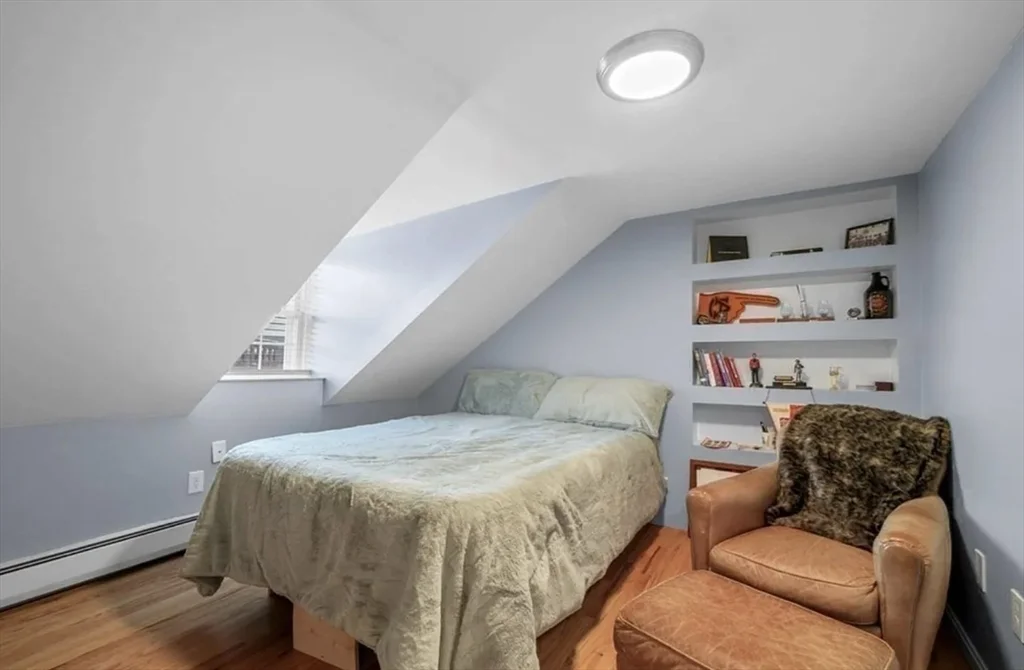 3 bed, 1 bath apartment for rent at 80 Park St Unit A, Chelsea — photo 6 of 11