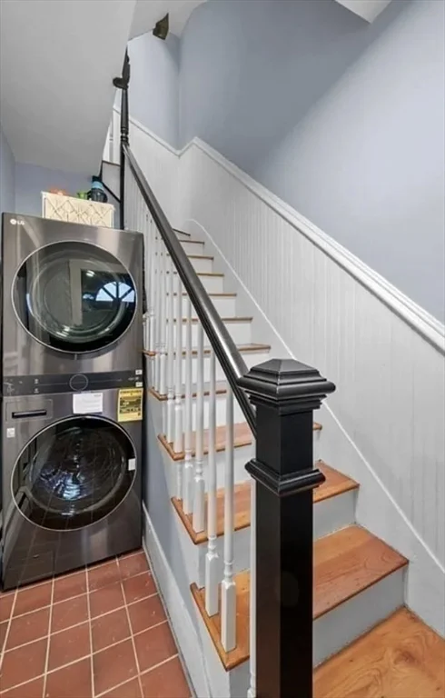 4 bed, 1 bath apartment for rent at 80 Park St Unit B, Chelsea — photo 2 of 11