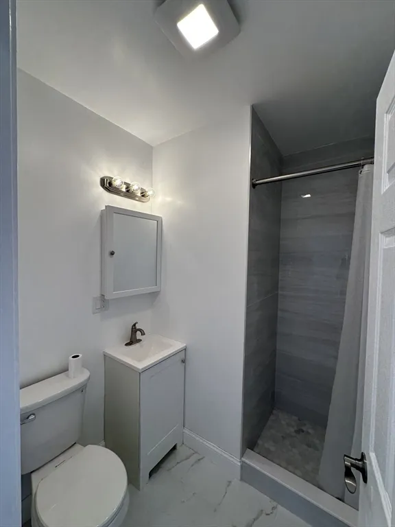 3 bed, 3 bath apartment for rent at 80 Parker Hill Ave Unit 80, Mission Hill — photo 3 of 9