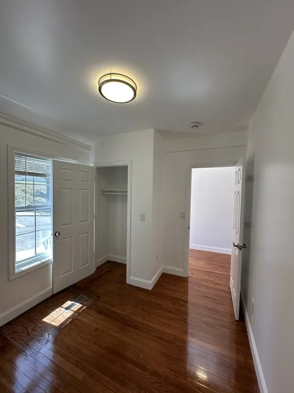 3 bed, 3 bath apartment for rent at 80 Parker Hill Ave Unit 80, Mission Hill — photo 4 of 9