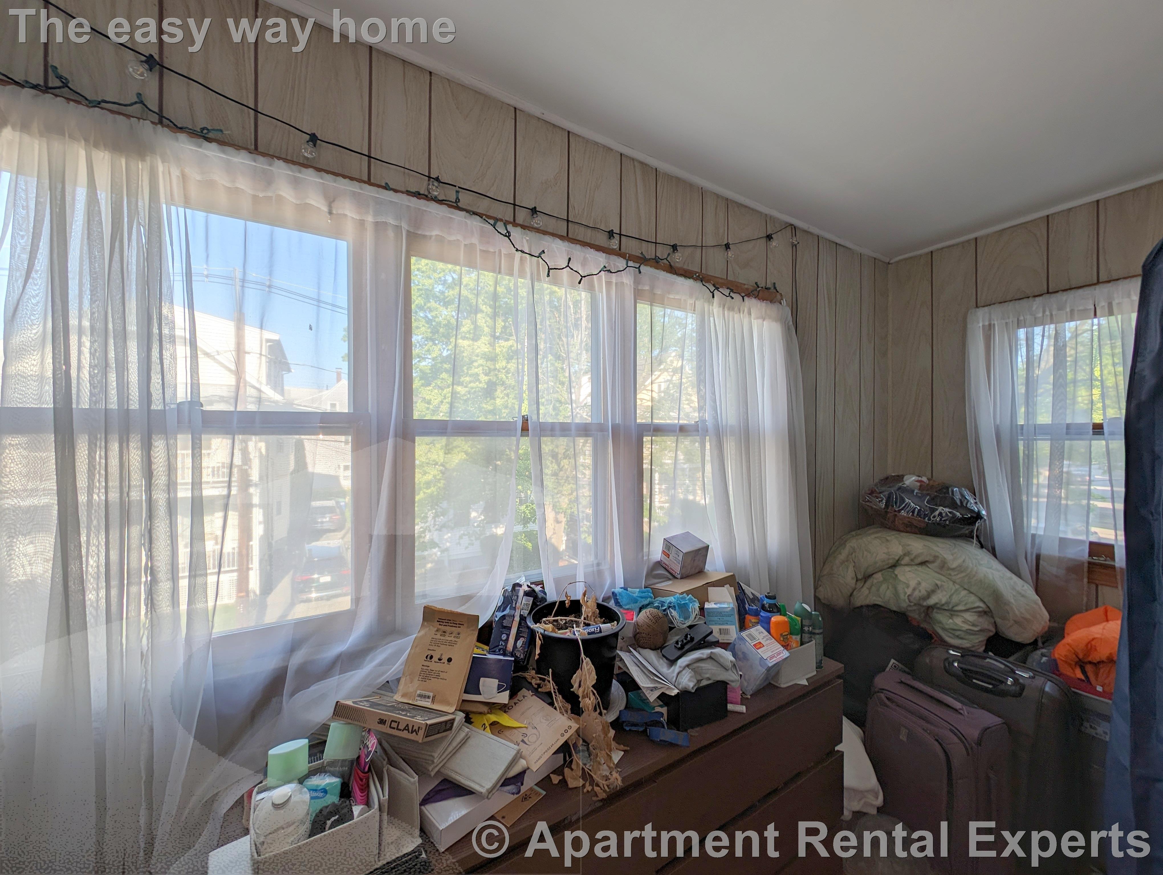 4 bed, 1 bath apartment for rent at 80 Pearson Rd Unit 2, Tufts — photo 8 of 28