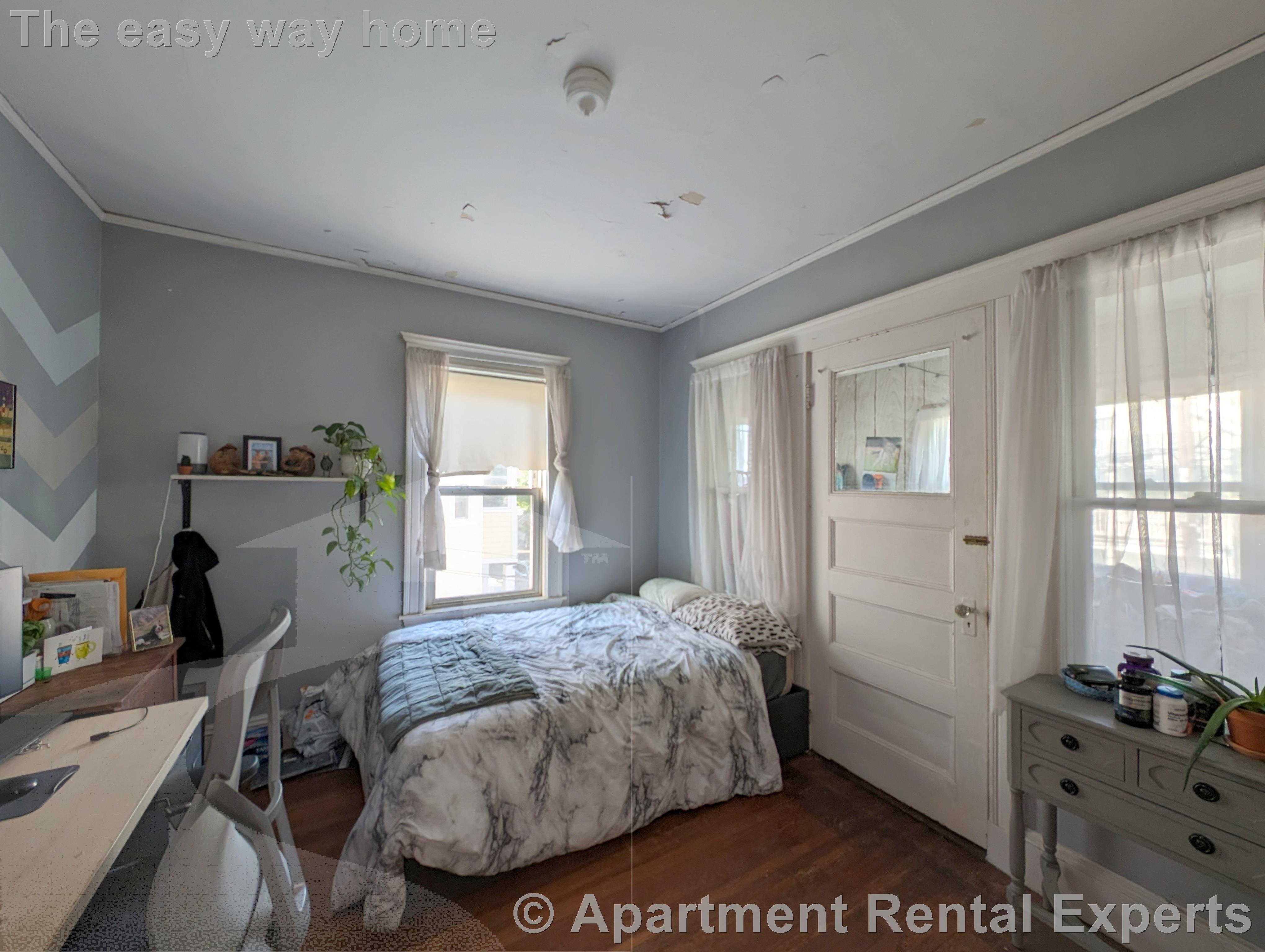 4 bed, 1 bath apartment for rent at 80 Pearson Rd Unit 2, Tufts — photo 6 of 28