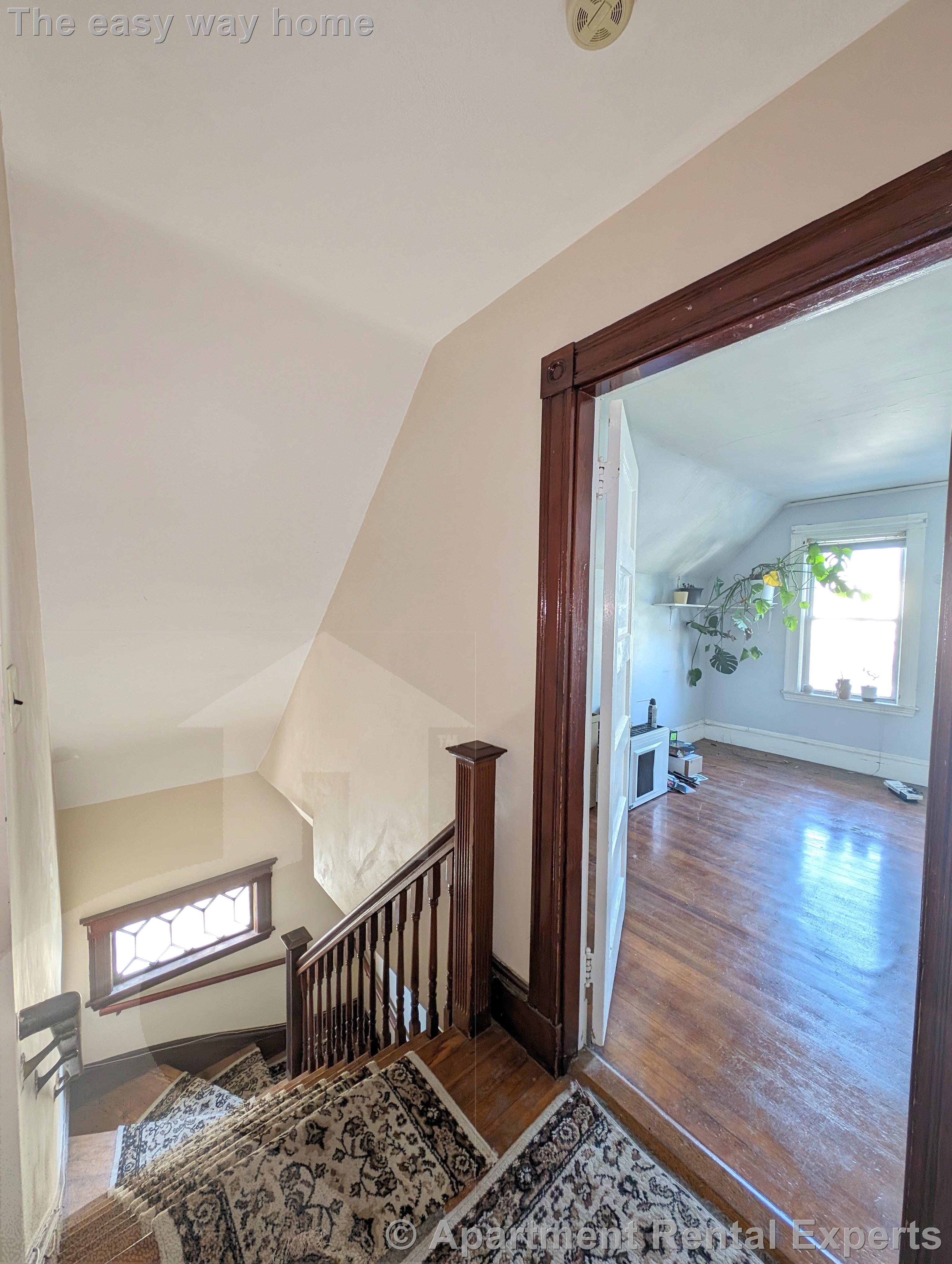 4 bed, 1 bath apartment for rent at 80 Pearson Rd Unit 2, Tufts — photo 13 of 28