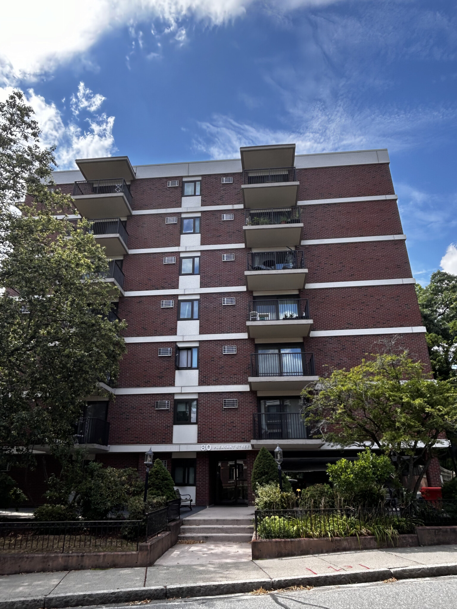 1 bed, 1 bath apartment for rent at 80 Pleasant St Unit 42, Coolidge Corner — photo 12 of 13