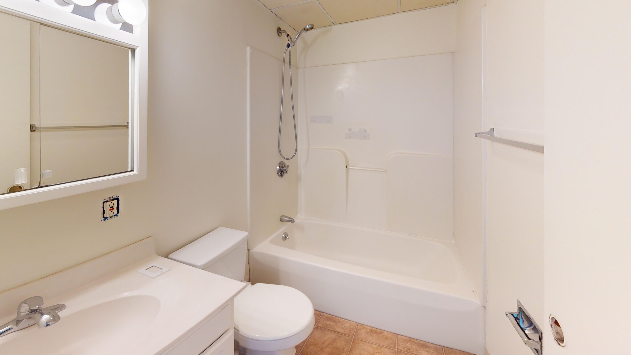 2 bed, 1.5 bath apartment for rent at 80 Pleasant St Unit 76, Coolidge Corner — photo 8 of 20