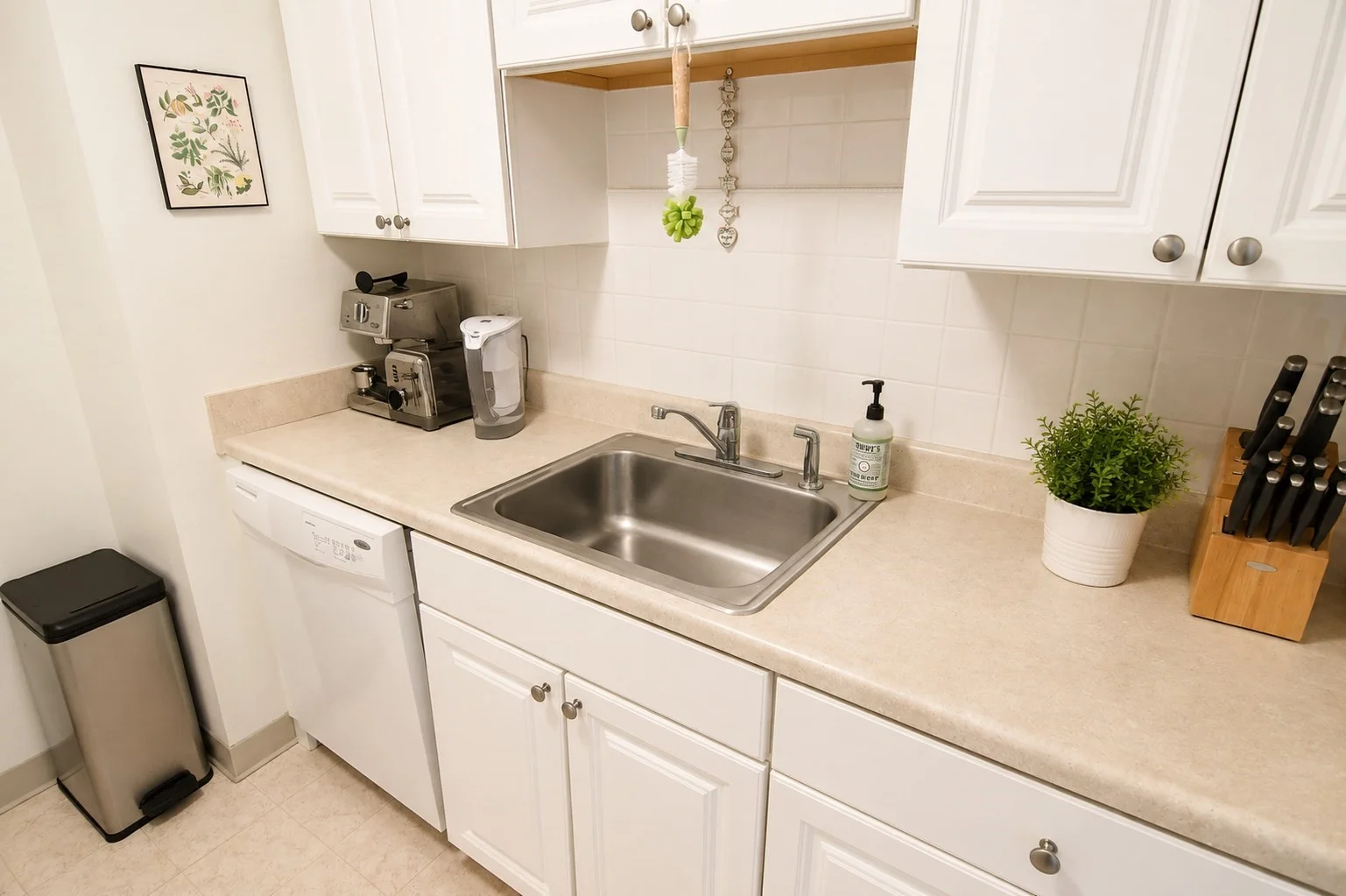 1 bed, 1 bath apartment for rent at 80 Pleasant Unit 22, Coolidge Corner — photo 4 of 10