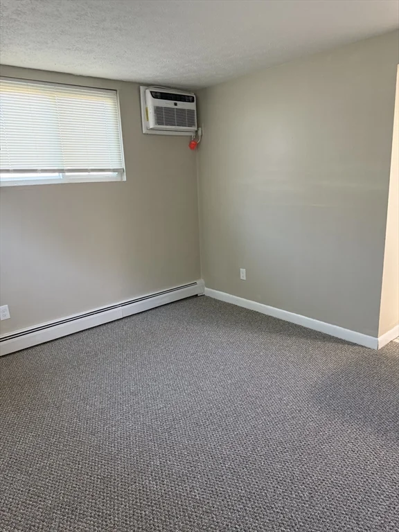 1 bed, 1 bath apartment for rent at 80 Quarry St Unit 5, Quincy — photo 6 of 10