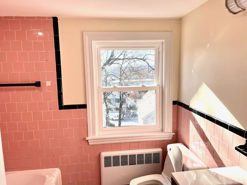 1 bed, 1 bath apartment for rent at 80 Quincy Ave Unit 2, Winthrop — photo 10 of 14