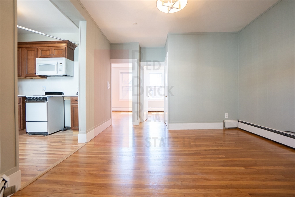 2 bed, 1 bath apartment for rent at 80 Revere St Unit 8, Beacon Hill — photo 3 of 8