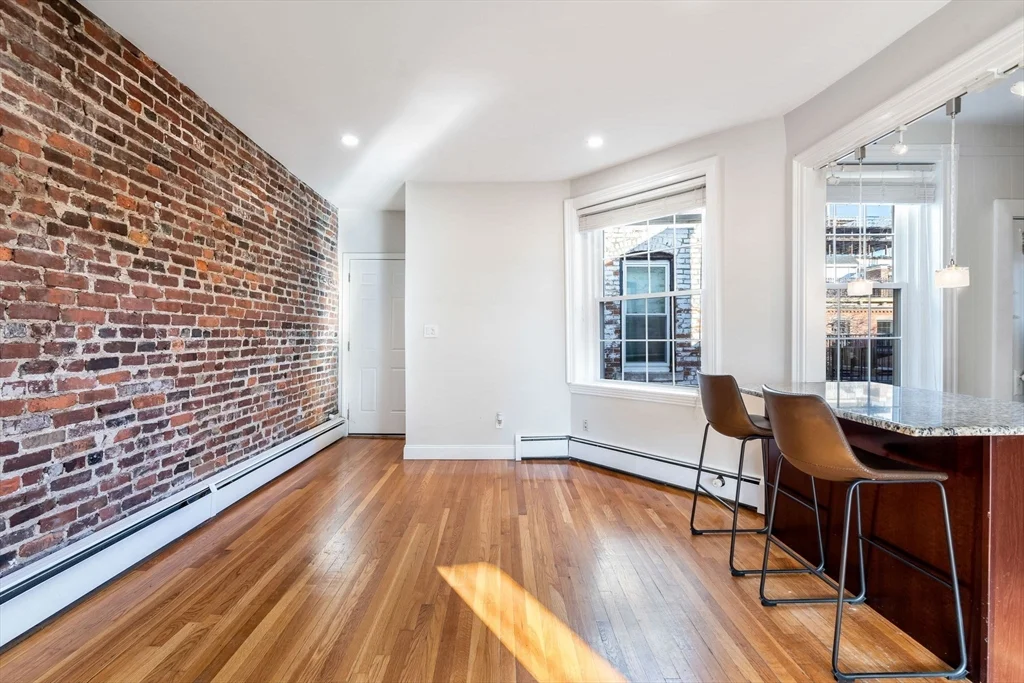 2 bed, 1 bath apartment for rent at 80 Revere Unit 10, Beacon Hill — photo 6 of 19