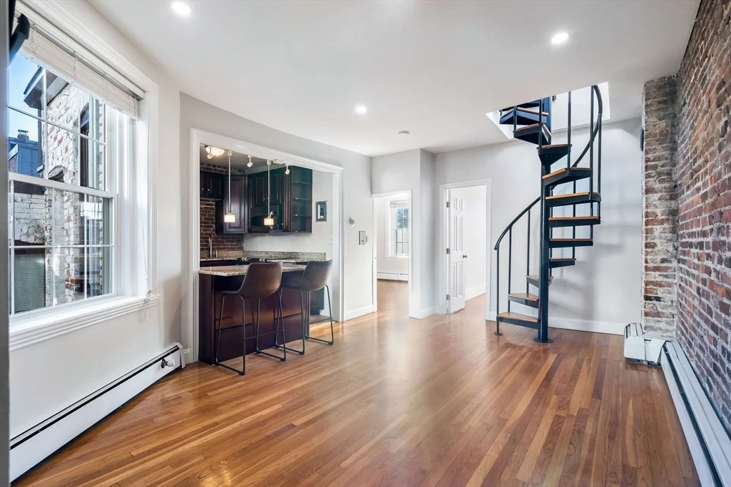 2 bed, 1 bath apartment for rent at 80 Revere Unit 10, Beacon Hill — photo 9 of 19