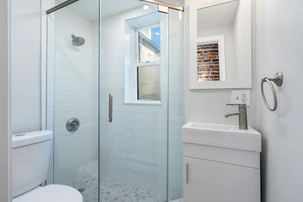 2 bed, 1 bath apartment for rent at 80 Revere Unit 10, Beacon Hill — photo 10 of 19