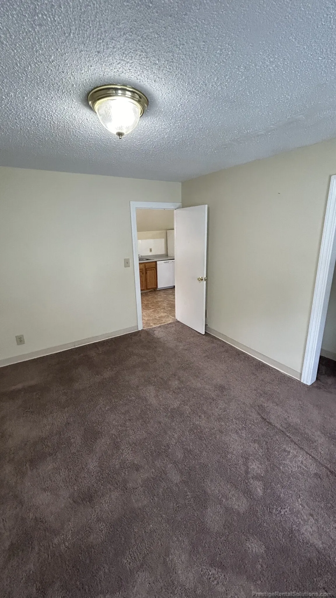 2 bed, 1 bath apartment for rent at 80 Robbins St Unit 5, South Side — photo 16 of 29