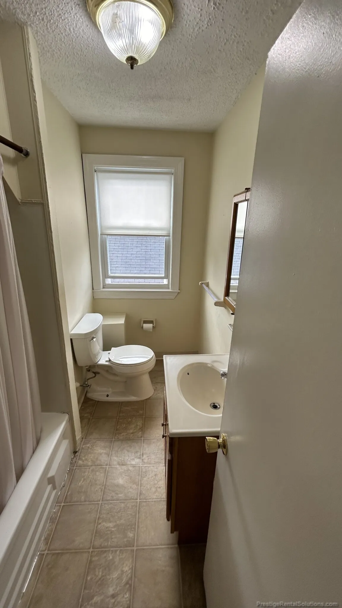 2 bed, 1 bath apartment for rent at 80 Robbins St Unit 5, South Side — photo 18 of 29