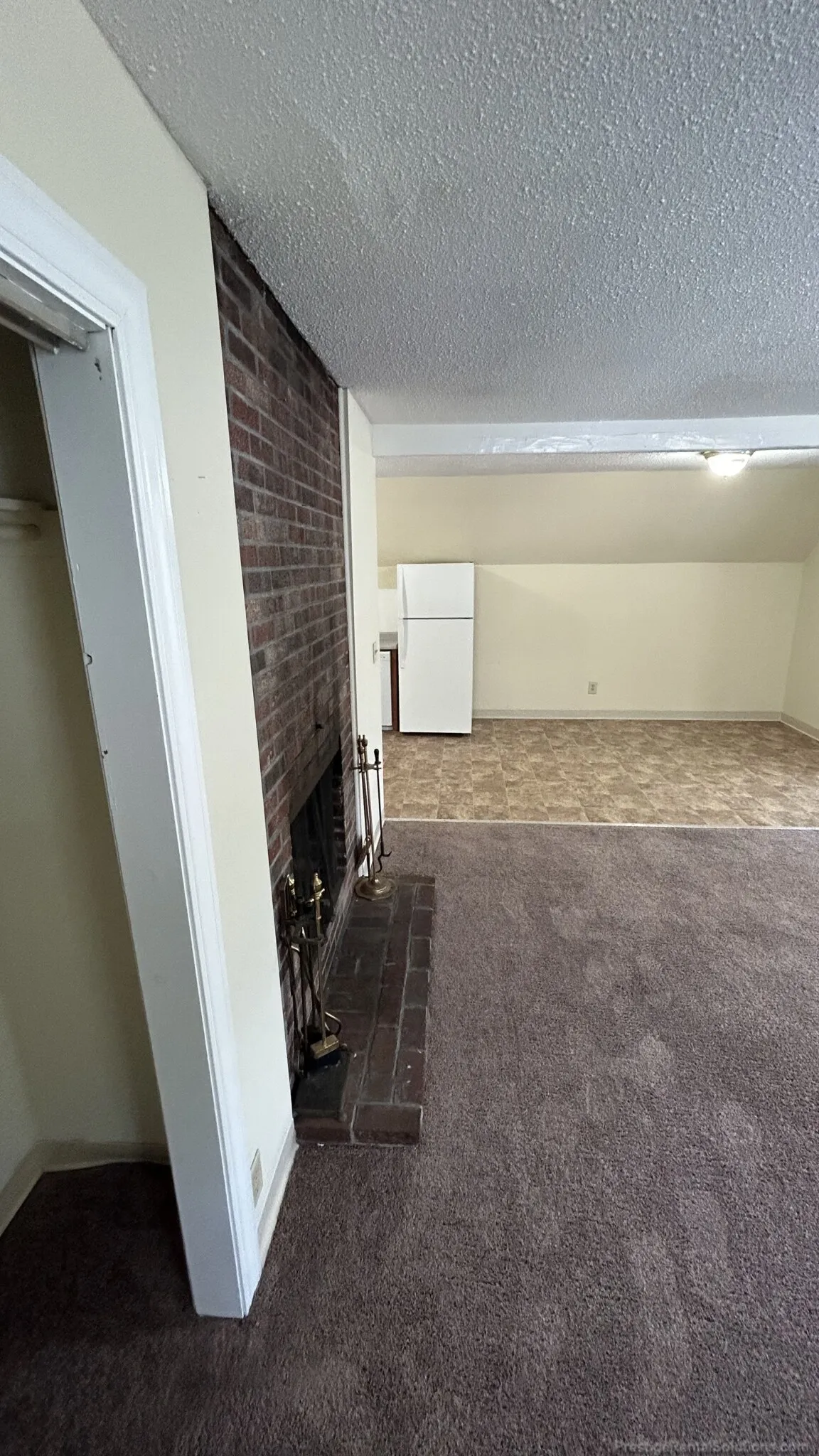 2 bed, 1 bath apartment for rent at 80 Robbins St Unit 5, South Side — photo 7 of 29