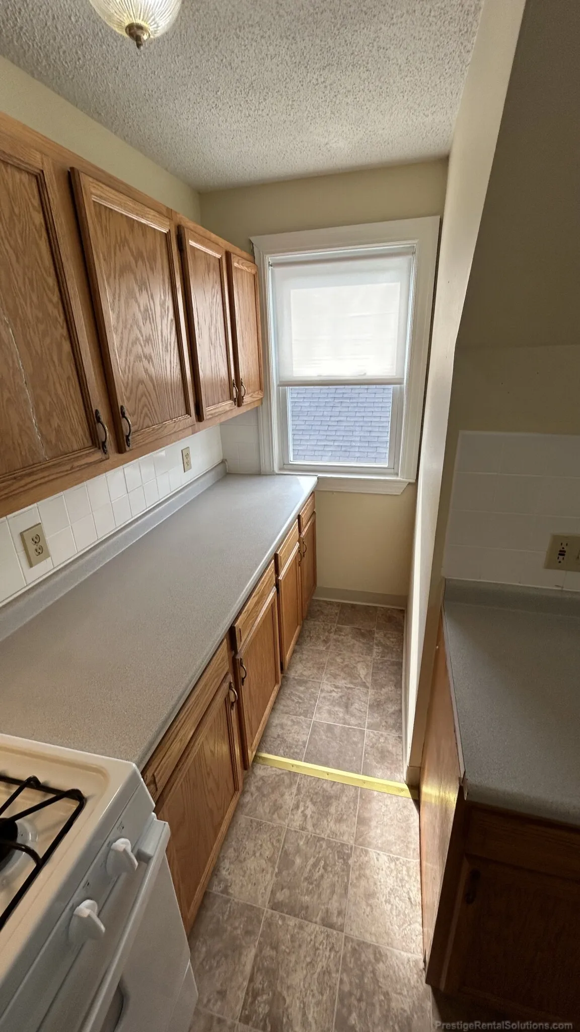 2 bed, 1 bath apartment for rent at 80 Robbins St Unit 5, South Side — photo 10 of 29