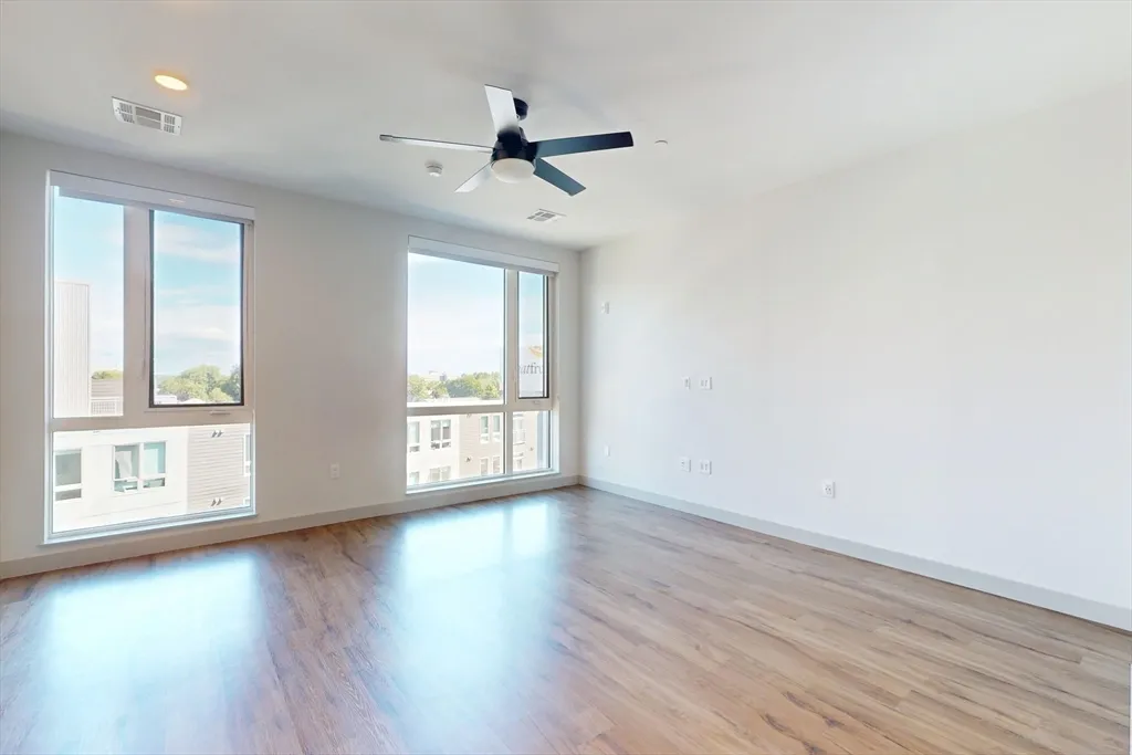 Studio bed, 1 bath apartment for rent at 80 Rugg Rd Unit 1227, Allston — photo 8 of 13
