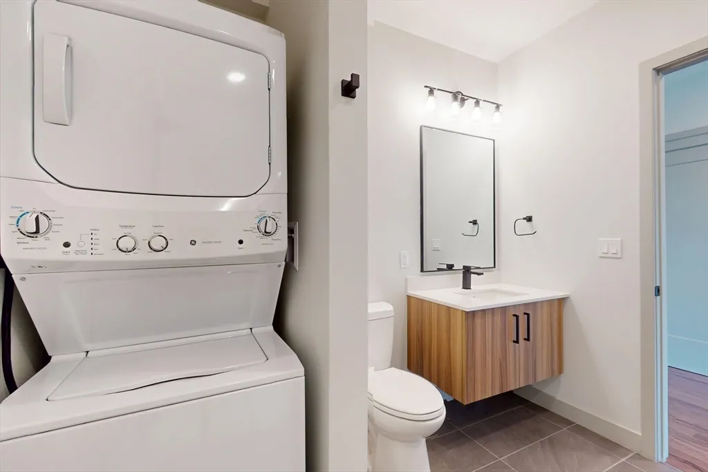 Studio bed, 1 bath apartment for rent at 80 Rugg Rd Unit 1227, Allston — photo 11 of 13