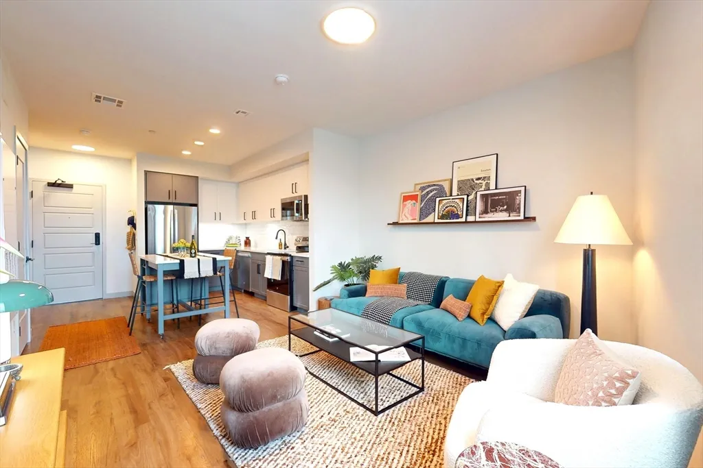 1 bed, 1 bath apartment for rent at 80 Rugg Rd Unit 1301, Allston