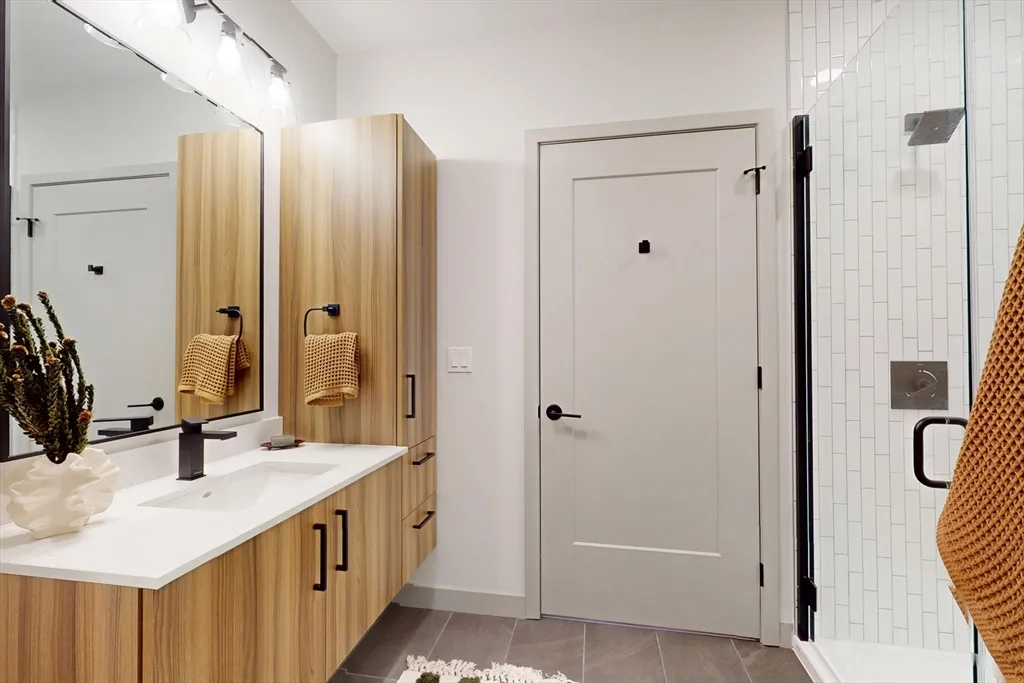 1 bed, 1 bath apartment for rent at 80 Rugg Rd Unit 1301, Allston — photo 10 of 20