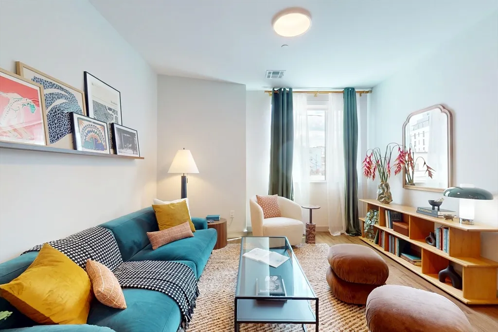 1 bed, 1 bath apartment for rent at 80 Rugg Rd Unit 1301, Allston — photo 6 of 20