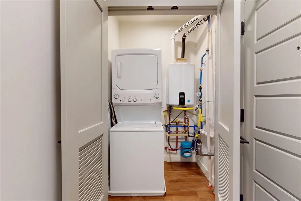 2 bed, 2 bath apartment for rent at 80 Rugg Rd Unit 1311, Allston — photo 20 of 20